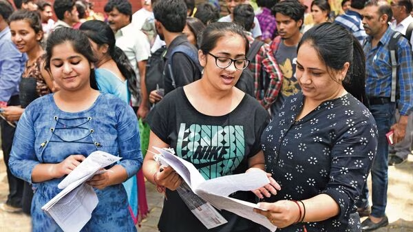 NEET UG Admit Card 2023 LIVE: Hall ticket released on NTA NEET official site, check steps to download